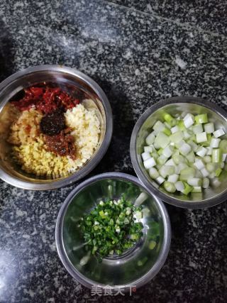 干烧鲫鱼的做法步调：6