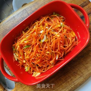 凉拌白萝卜丝的做法步调：8