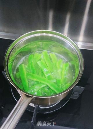 粉条、云豆包子的做法步调：2