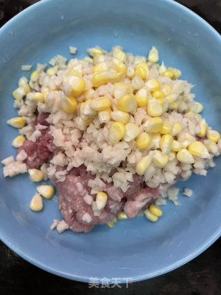莲藕玉米蒸肉饼的做法步调：4