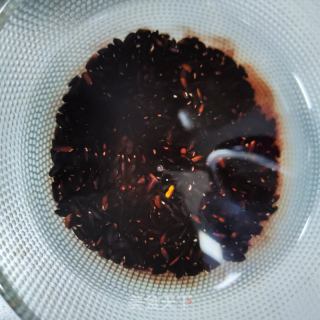 白枣乌木耳米糊的做法步调：1