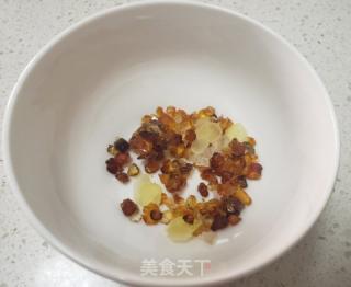 蔓菁桃胶的做法步调：3