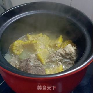 龙骨玉米冬瓜汤的做法步调：12