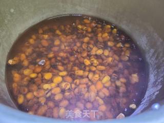 五喷鼻蚕豆的做法步调：4