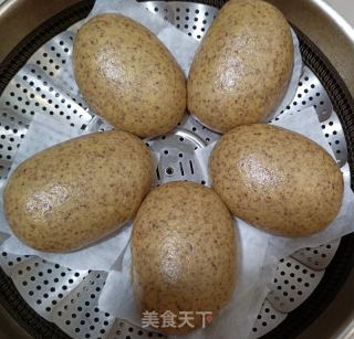 玉米乌豆里馒头的做法步调：13