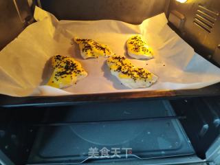 喷鼻蕉芝士脚抓饼的做法步调：9