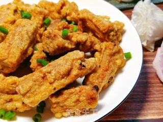 喷鼻酥排骨的做法步调：11