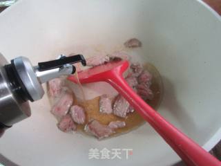 肉片乌木耳炒家山笋的做法步调：5