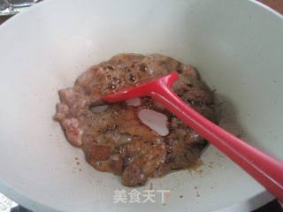 肉片乌木耳炒家山笋的做法步调：7