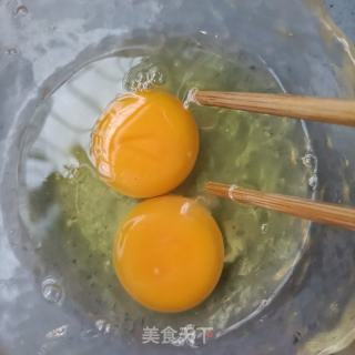 鸡蛋陈贝小鸡枞菌汤的做法步调：3