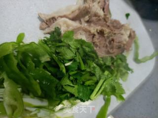 山君菜拌羊肉的做法步调：4