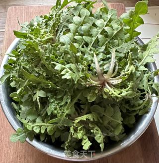 荠菜肉馅饺子的做法步调：2