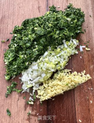 荠菜肉馅饺子的做法步调：5