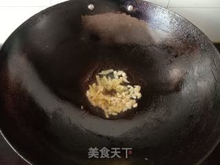 青椒炒猪皮的做法步调：2