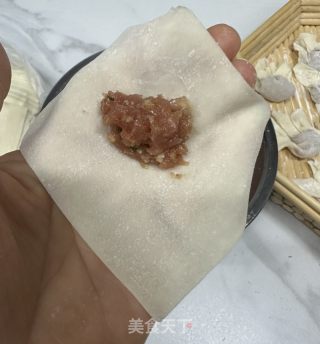 馄饨的做法步调：6