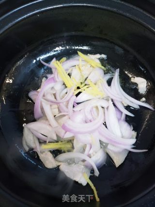 对冬季的尊敬～泡菜豆腐煲的做法步调：8