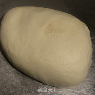 收里韭菜盒子的做法步调：5