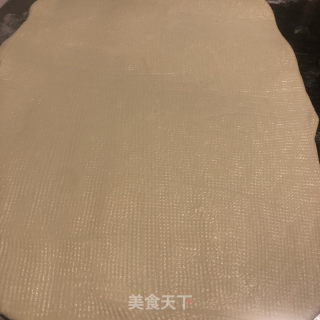 收里韭菜盒子的做法步调：9