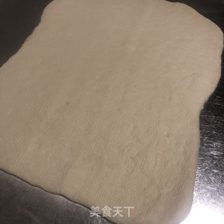 收里韭菜盒子的做法步调：13
