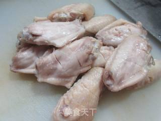 黄鱼鲞烧鸡翅中的做法步调：5