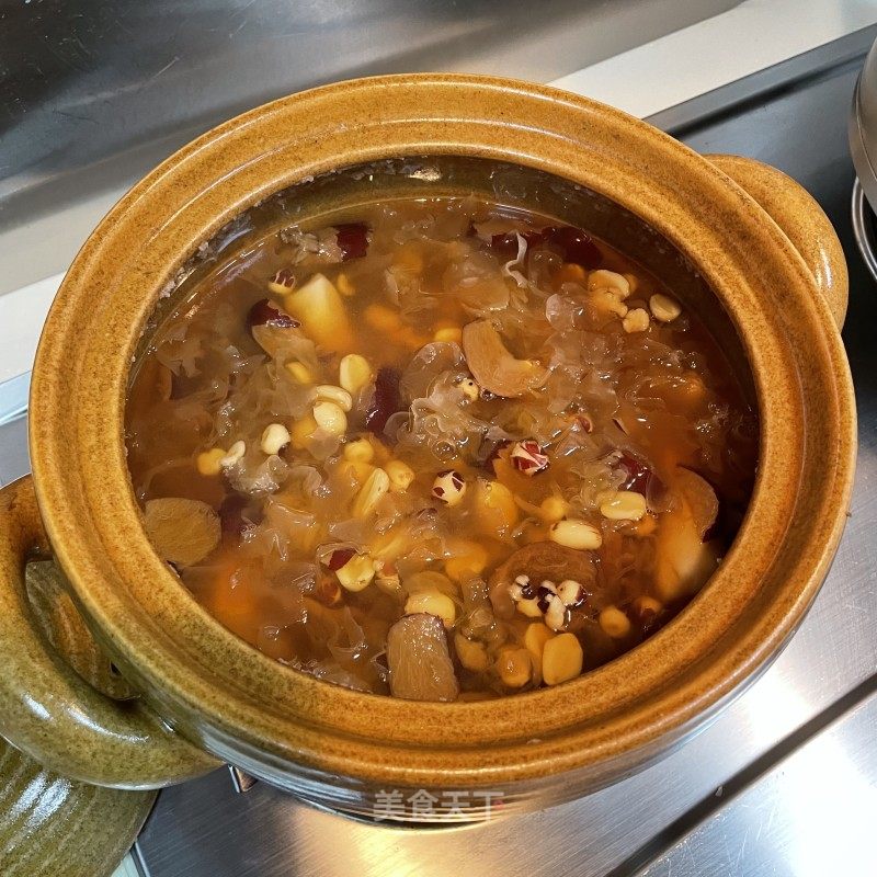 莲子芡真银耳汤的做法