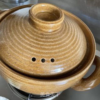 莲子芡真银耳汤的做法步调：8
