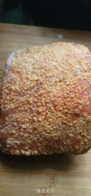 梅菜扣肉的做法步调：1