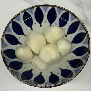 荔枝虾球的做法步调：2