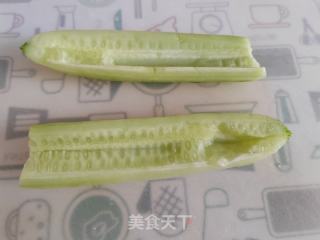黄瓜炒虾仁的做法步调：2