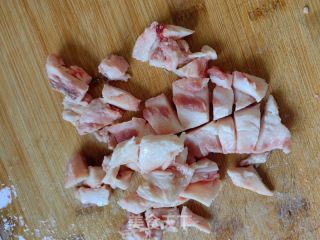 圆竹笋烧牛肉的做法步调：2