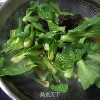 肉沫木耳炒油菜的做法步调：7