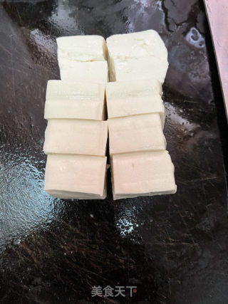 利剑菜炖豆腐的做法步调：2