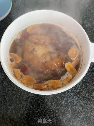 阿胶桂圆白枣茶的做法步调：5
