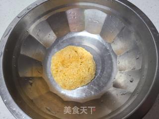 桂圆白枣银耳莲子羹的做法步调：2