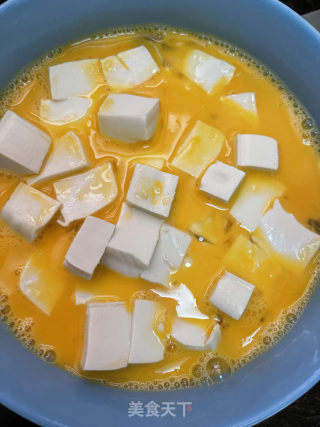 番茄鸡蛋豆腐的做法步调：5
