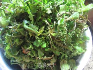 荠菜肉馅年夜馄饨的做法步调：2