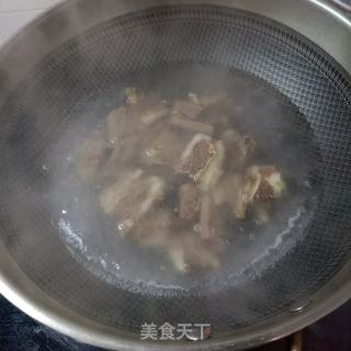 洋葱土豆炒驴肉的做法步调：10