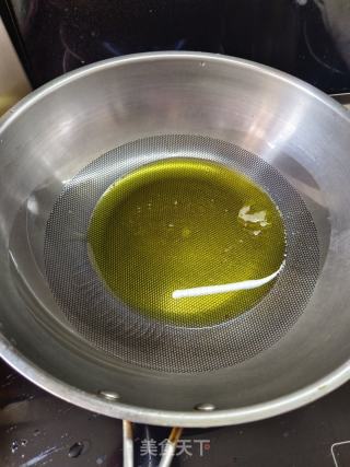 油辣鸡仍是利剑切鸡的做法步调：12