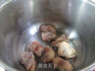 花螺猪蹄煲的做法步调：4
