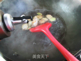 纯菜炒鲍鱼的做法步调：5