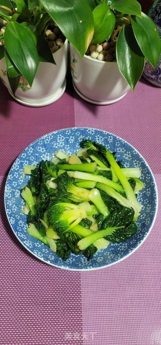 蒜片炒黑塌菜的做法步调：8