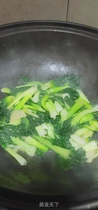 蒜片炒黑塌菜的做法步调：7