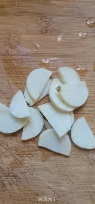 蒜片炒黑塌菜的做法步调：3