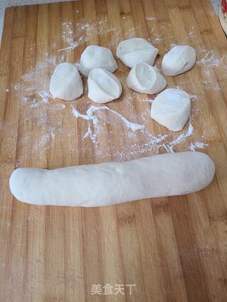 干槐花蒜苗馅包子的做法步调：8