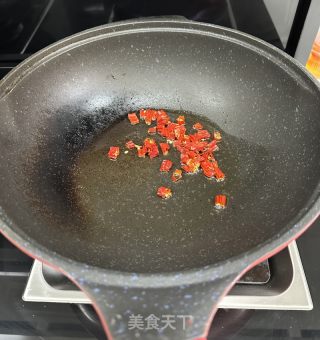梅菜扣肉的做法步调：16
