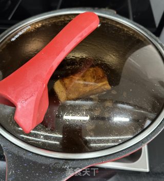 梅菜扣肉的做法步调：8