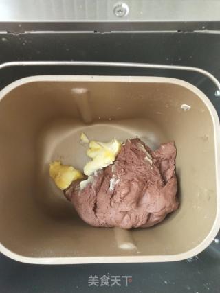 巧克力乳酪里包的做法步调：3