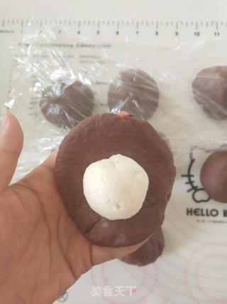 巧克力乳酪里包的做法步调：10
