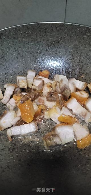 扣肉焖梅菜的做法步调：6