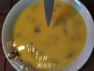 虾仁鸡蛋羹的做法步调：6
